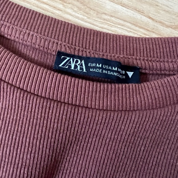 ZARA Top - Picture 2 of 3